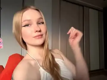 Clarisaprentice  live sex cam