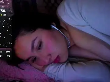 Dahi_anne  live sex cam