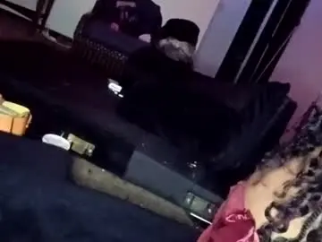 Goinsaleah45  live sex cam