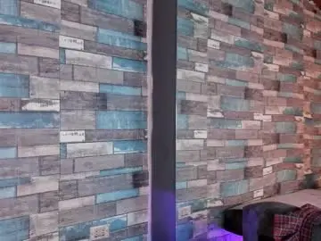 Juliexxxtasy  live sex cam