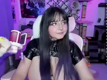 Maddyfoox  live sex cam