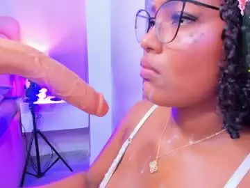 Mafe_garcia  live sex cam