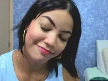 Malia_foox  live sex cam