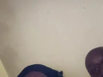 Quaneshaholmes9  live sex cam