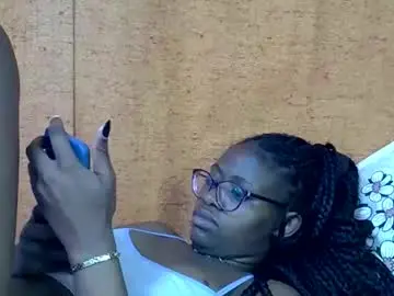 Sweet_zarah  live sex cam