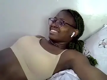 Sweet_zarah  live sex cam