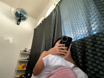 Ufw_lunaxx  live sex cam