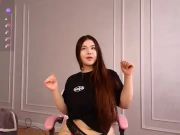 Aiko_mainee  live sex cam