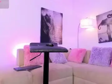 Alaiia7  live sex cam