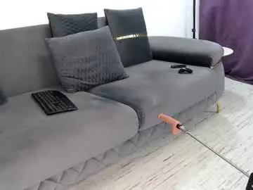 Alicia_beggs  live sex cam