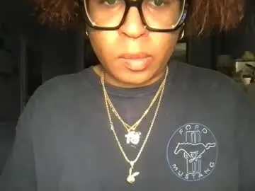 Caramelmina  live sex cam