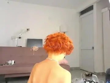 Colette_e  live sex cam