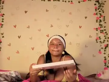 Emmaconneer  live sex cam