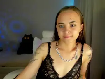 Hotdevilsss  live sex cam