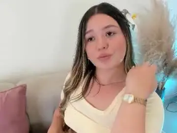 Im_dalhia  live sex cam