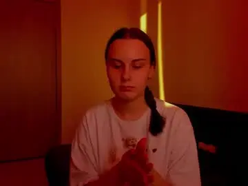Kellycartie  live sex cam