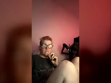 Kiastarr  live sex cam