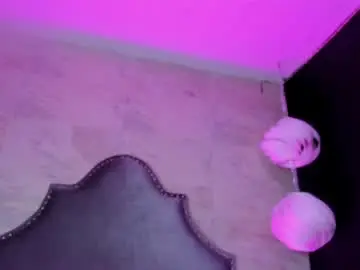 Kim69_and_noah  live sex cam