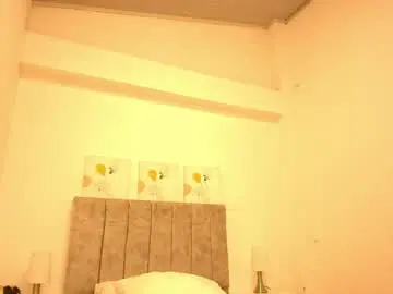 Lucy_carson  live sex cam