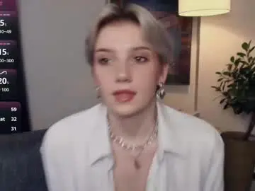 Nakishacroshaw  live sex cam