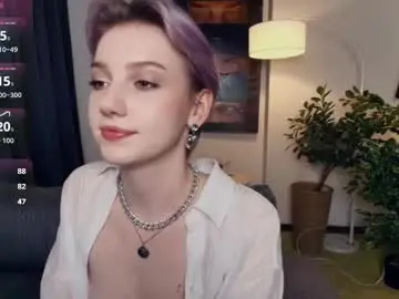 Nakishacroshaw  live sex cam