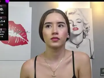 Priya_tara  live sex cam