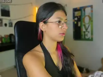Reoko_  live sex cam