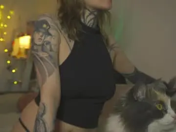 Succubus_66  live sex cam