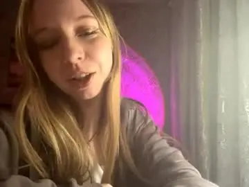 Tammiglembocki  live sex cam