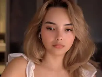 Vanesse_  live sex cam