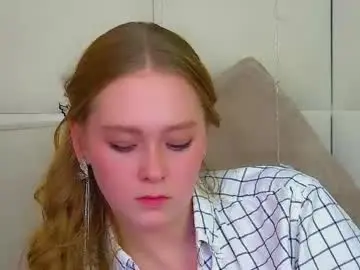 Agatafoxley  live sex cam