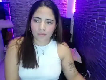 Aisha_fire  live sex cam