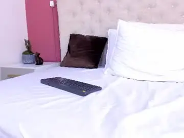 Anastasiapriest  live sex cam