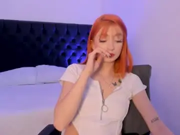 Britanyfoxx  live sex cam