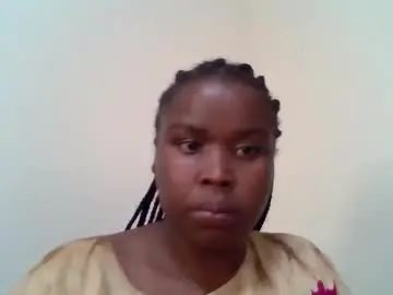 Candy_smiles  live sex cam