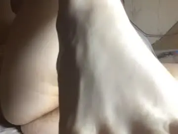 Chubby__katie_  live sex cam