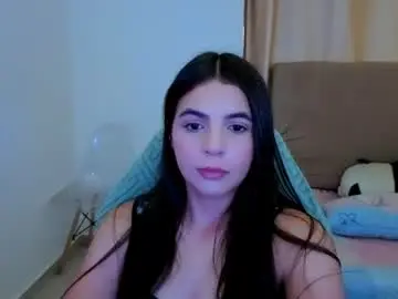 Elenna_hotx  live sex cam