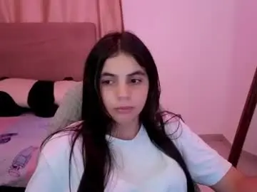 Elenna_hotx  live sex cam