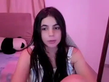 Elenna_hotx  live sex cam