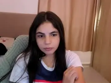 Elenna_hotx  live sex cam