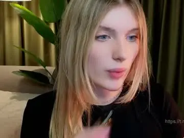 Honey_kors  live sex cam