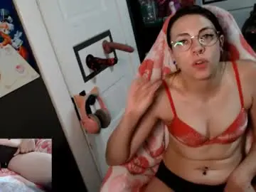 Kierbearkisses  live sex cam