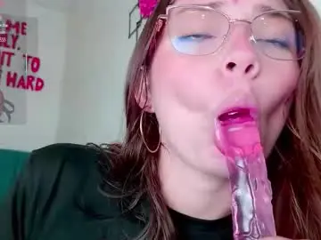 Milafyre  live sex cam