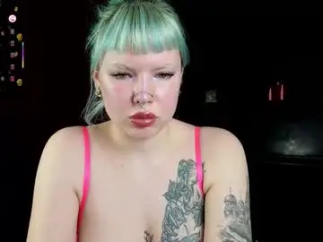 Ritaluvswine  live sex cam