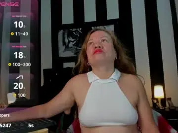 Alicee_mature4  live sex cam