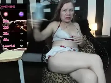 Alicee_mature4  live sex cam