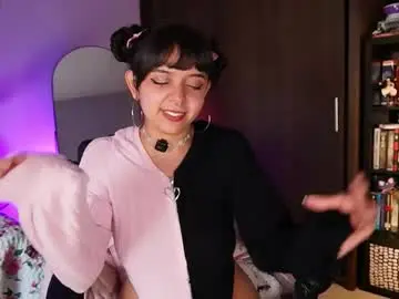 Ariamoonlight  live sex cam