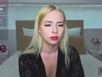 Bella_crazyy  live sex cam