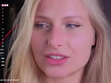 Crystal_blond  live sex cam