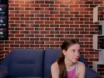 Cwendenmon  live sex cam